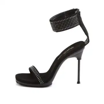 Černé sandály na jehlovém podpatku CHIC40/B/NB | CHIC-40 Fabulicious - z vnitřku